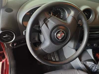 Seat Ibiza Usato in ottime condizioni Rosso usata Perosa Argentina