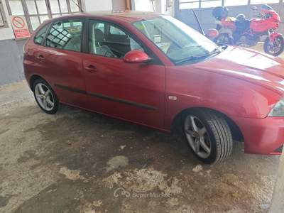 Seat Ibiza Usato in ottime condizioni Rosso usata Perosa Argentina
