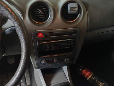 Seat Ibiza Usato in ottime condizioni Rosso usata Perosa Argentina