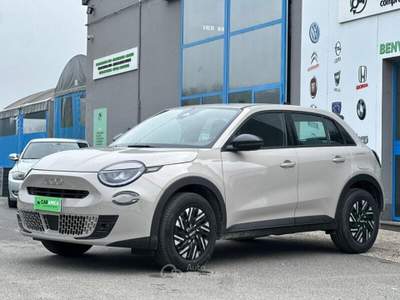 Fiat 600 600 Hybrid 110 CV DCT MHEV Icon Beige usata Asti