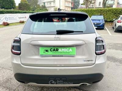 Fiat 600 600 Hybrid 110 CV DCT MHEV Icon Beige usata Asti