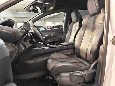 Peugeot 3008 3008 BlueHDi 130 S&S EAT8 Allure Pack Bianco usata RENDE