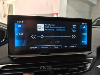 Peugeot 3008 3008 BlueHDi 130 S&S EAT8 Allure Pack Bianco usata RENDE