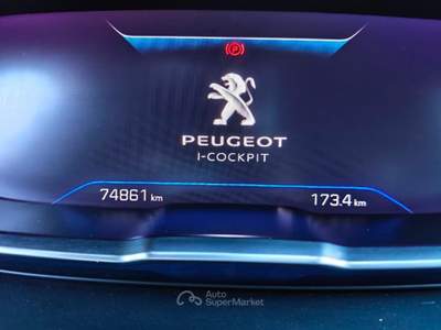Peugeot 3008 3008 BlueHDi 130 S&S EAT8 Allure Pack Bianco usata RENDE