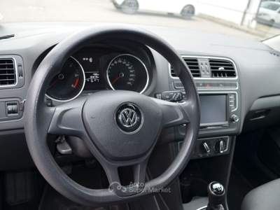 Volkswagen Polo Volkswagen Polo V 2014 Polo 5p 1.4 tdi Comfortline 75cv Nero usata Marcallo con Casone
