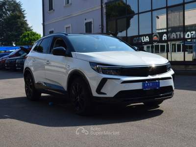 Opel Grandland Opel Grandland I 2022 Grandland 1.2 GS Line s&s 130cv Bianco usata Marcallo con Casone