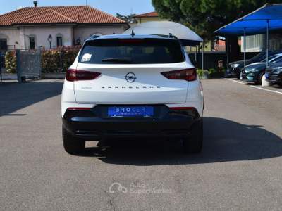 Opel Grandland Opel Grandland I 2022 Grandland 1.2 GS Line s&s 130cv Bianco usata Marcallo con Casone