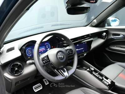 Alfa Romeo Spider Alfa Romeo Junior Junior 1.2 ibrida Q4 Sport Speciale 145cv edct6 Blu/Azzurro usata Marcallo con Casone