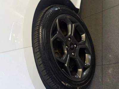 Ford EcoSport 1.5 Ecoblue 95 CV S&S ST-Line Black Ed. Bianco usata Carinaro