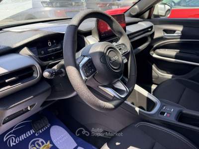 Jeep Avenger 1.2 Turbo 110 CV MHEV Summit Nero usata Sant'Anastasia