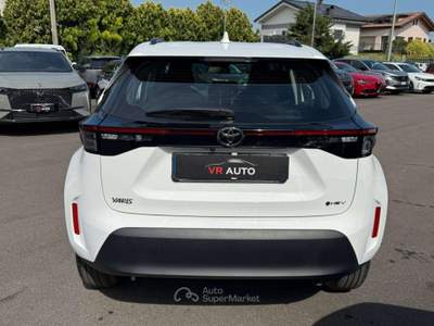 Toyota Yaris Cross 1.5h Active fwd 115cv e-cvt PROMO FIN Bianco usata Verona