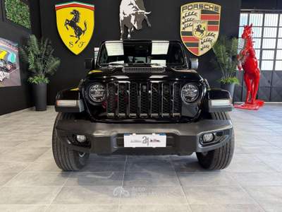 Jeep Gladiator 3.0 V6 Overland *I.V.A.22%* 4wd auto Nero usata Lesmo