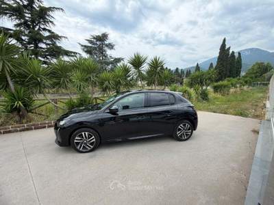 Peugeot 208 BlueHDi 100 S&S 5p. Allure usata Campagna