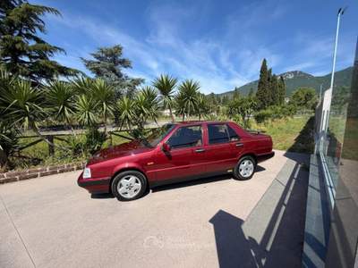 Lancia Thema 8.32 usata Campagna