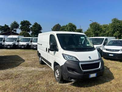 Peugeot Boxer 330 2.2 bluehdi 140cv s&s l1h1 Bianco usata Fisciano