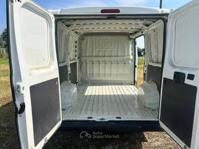Peugeot Boxer 330 2.2 bluehdi 140cv s&s l1h1 Bianco usata Fisciano