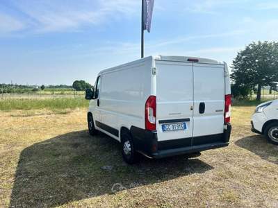 Peugeot Boxer 330 2.2 bluehdi 140cv s&s l1h1 Bianco usata Fisciano