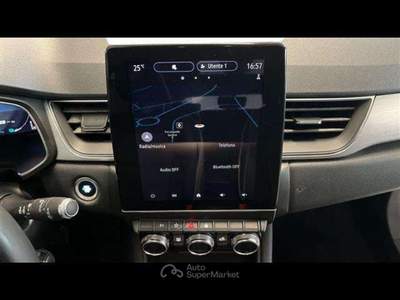 Renault Captur 1.6 E-TECH Plug-in Hybrid 160cv Intens Auto Bianco usata Empoli