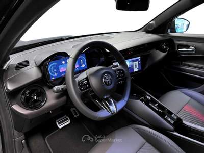 Alfa Romeo Junior 1.2 145CV Hybrid eDCT6 ibrida Speciale Nero usata Spinea