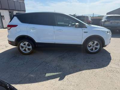 Ford Kuga 2.0 TDCi 120cv DPF S&S 2WD Titanium  Bianco usata Rovato