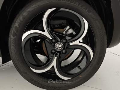 Alfa Romeo Junior 1.2 145 CV Hybrid eDCT6 Speciale Grigio usata Capua