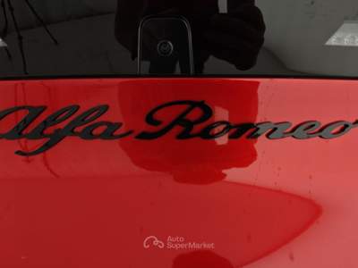 Alfa Romeo Junior 1.2 145 CV Hybrid eDCT6 Speciale + Tetto bicolor Nero Rosso usata Capua