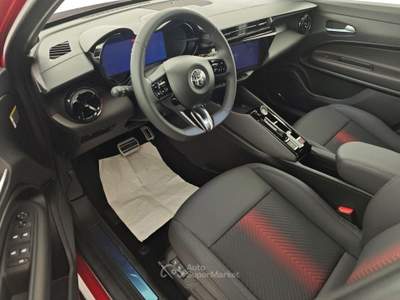 Alfa Romeo Junior 1.2 145 CV Hybrid eDCT6 Speciale Rosso usata Capua