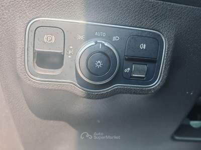 Mercedes-Benz Classe GLB GLB 200 d Automatic Business Grigio usata Cherasco