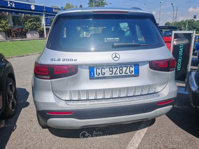 Mercedes-Benz Classe GLB GLB 200 d Automatic Business Grigio usata Cherasco