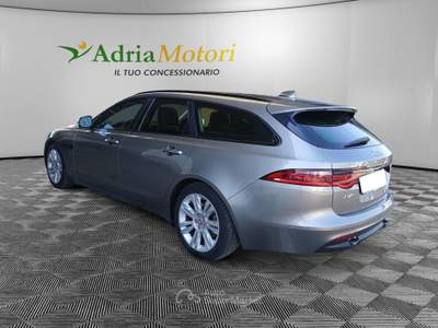 Jaguar XF 2.0D i4 240cv 4WD PORTFOLIO AUTO Grigio usata Pordenone