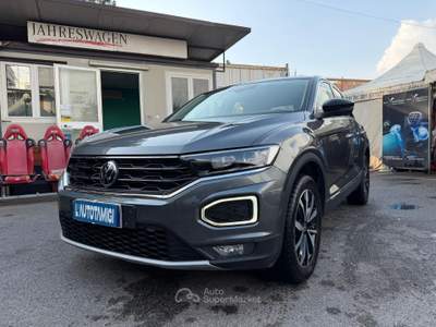 Volkswagen T-Roc 1.0 TSI Style Grigio usata Nocera Inferiore