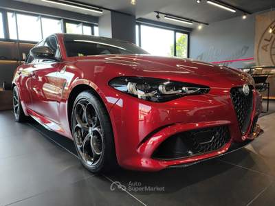 Alfa Romeo Giulia Quadrifoglio V6 520 CvQuadrifoglio Collezione usata Erba