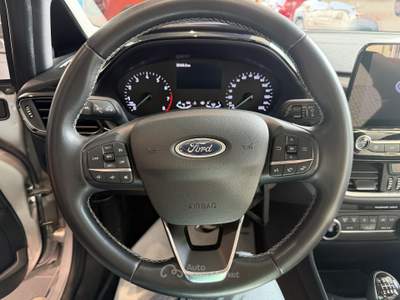 Ford Fiesta 1.0 EcoBoost Hybrid 125CV Titanium Argento usata Salerno