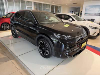 Volkswagen T-Roc 1.5 eTSI 110kW ACT R-Line DSG Nero usata Salerno