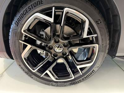 Volkswagen T-Roc 1.5 eTSI 110kW ACT R-Line DSG Nero usata Salerno