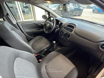 Fiat Punto 1.2 Street 69cv Bianco usata Pordenone