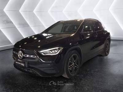 Mercedes-Benz GLA GLA 200 d Automatic Premium Nero usata CASERTA