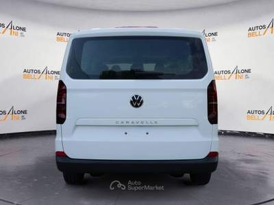 Volkswagen Caravelle 2.0 TDI 81kW Life passo lungo 8posti Bianco usata Feltre