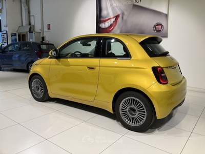Fiat 500 Hybrid Icon Giallo usata Fornovo di Taro