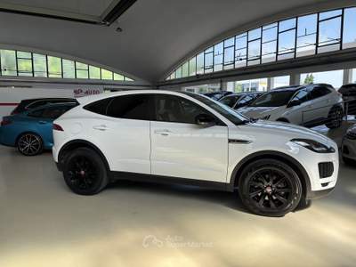 Jaguar E-Pace 2.0D i4 150cv S AUTO AWD Bianco usata Castellanza