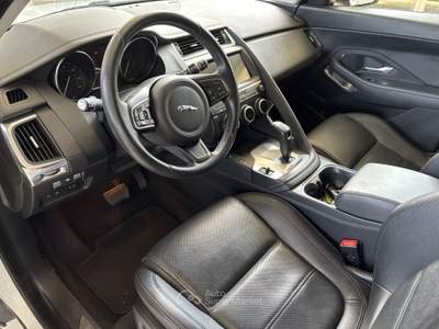 Jaguar E-Pace 2.0D i4 150cv S AUTO AWD Bianco usata Castellanza