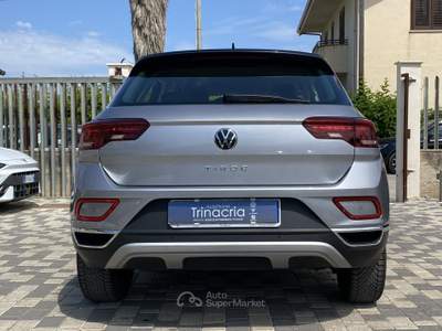 Volkswagen T-Roc Style 1.0 TSI 110CV Nero usata Borgetto