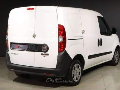Fiat Doblò Fiat DOBLO 1.6 JTDM 105 CV 3 POSTI SCAFFALI 13.850 + IVA Bianco usata Varna