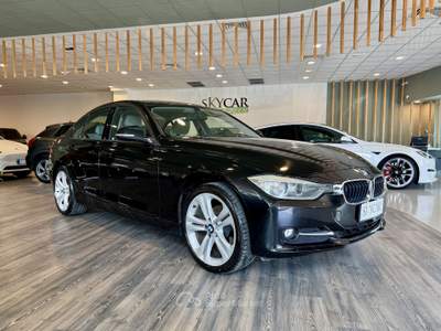 BMW Serie 3 320d 320d  Sport autom. Nero usata Foligno