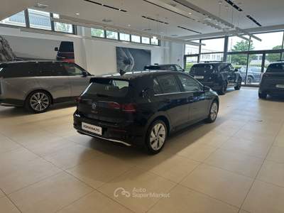 Volkswagen Golf 2.0 TDI 110KW Style DSG Nero usata Forlì