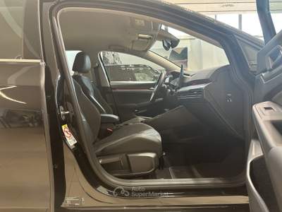 Volkswagen Golf 2.0 TDI 110KW Style DSG Nero usata Forlì