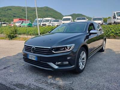 Volkswagen Passat 2.0 TDI SCR 140kW BMT DSG 4MOTION Grigio usata Bagni di Lucca