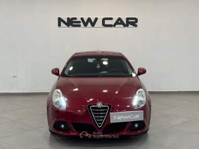 Alfa Romeo Giulietta Giulietta 1.6 jtdm(2) Distinctive Rosso usata Caresanablot