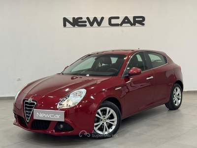 Alfa Romeo Giulietta Giulietta 1.6 jtdm(2) Distinctive Rosso usata Caresanablot