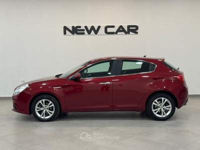 Alfa Romeo Giulietta Giulietta 1.6 jtdm(2) Distinctive Rosso usata Caresanablot